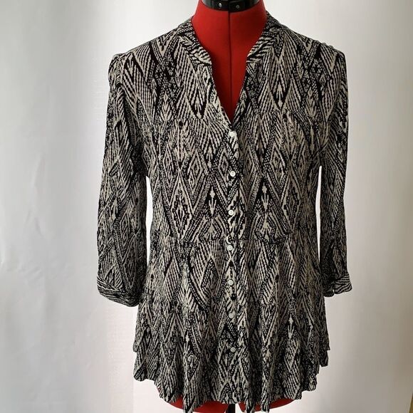 Bit & Bridle Small 3/4 sleeve BoHo ruffle Blouse - Picture 1 of 9